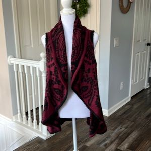 Reversible cardigan sweater